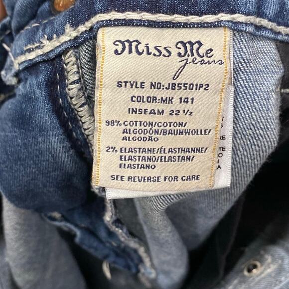 Miss Me Boyfriend Denim Capri Embellished  28 us - Picture 8 of 10